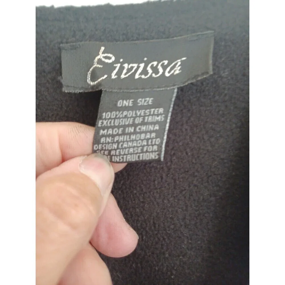 Eivissa black white fleece cape shawl wrap womens one size fringed reversible?